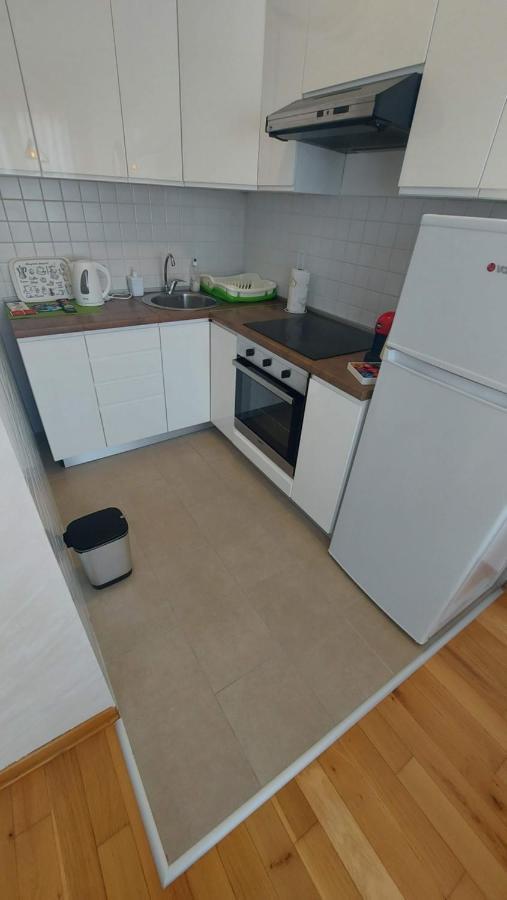 Appartement Lijepo Pozicioniran Stan, Atrakcije Blizu à Podgorica Extérieur photo